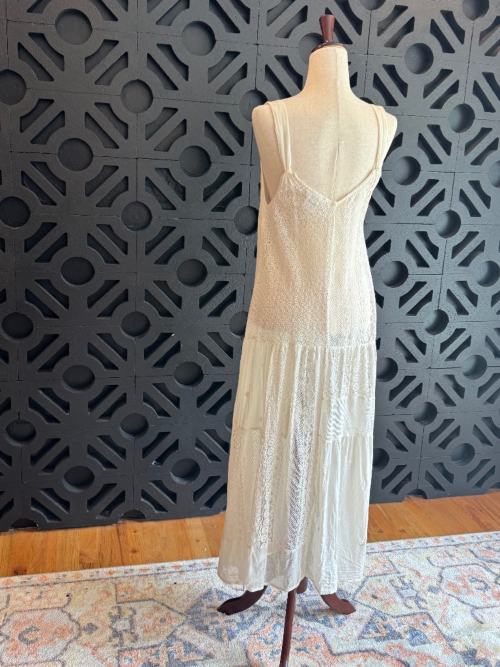 Anthropology | Delicate Lace Tunic - Picture 7 of 11